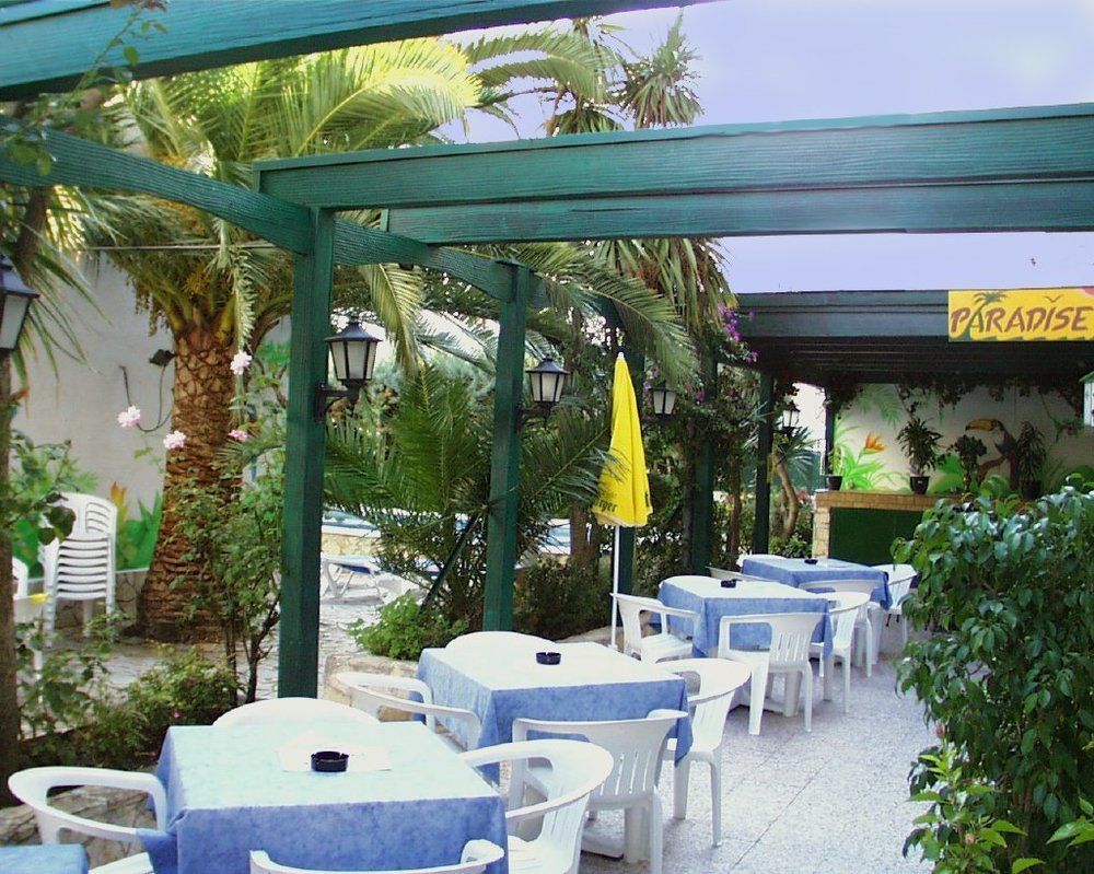 Hotel Marbella *